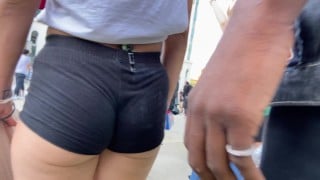 Candid 4k – White College Ass In Extra Short Spandex