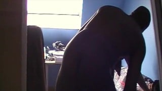 Renoi fait claquer le cul d’une milf brutalement